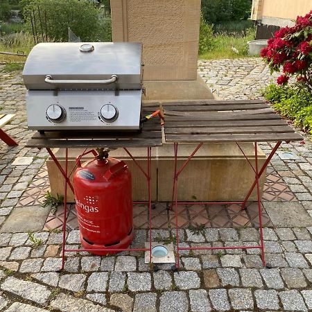 Ferienwohnung Wachstube Mit 3 Schlafraeumen Im Rittergut Leppersdorf Wachau Eksteriør bilde