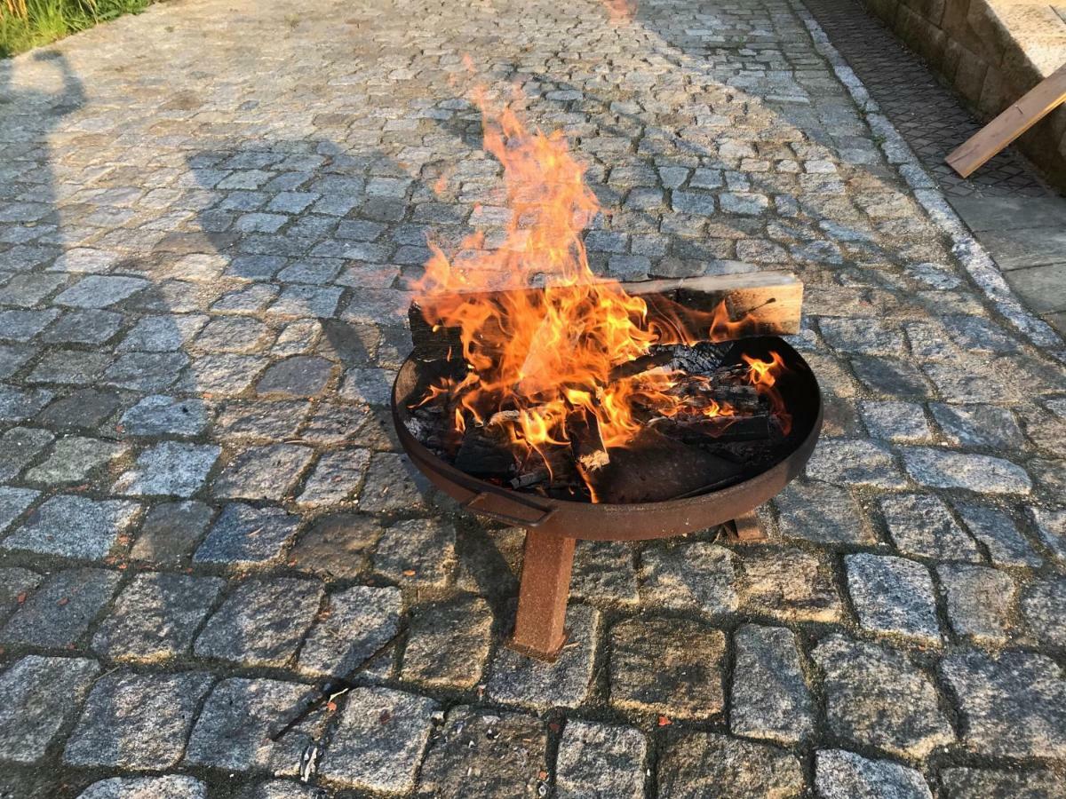 Ferienwohnung Wachstube Mit 3 Schlafraeumen Im Rittergut Leppersdorf Wachau Eksteriør bilde